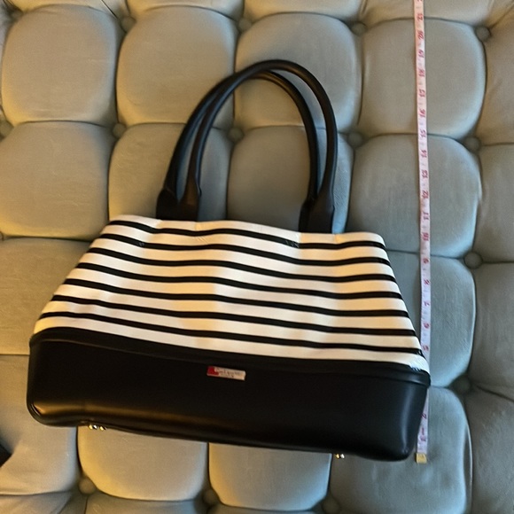 Kate Spade Elena Chelsea Park Purse - Picture 13 of 16